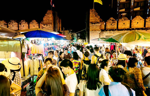 attraction-Chiang-Mai-Night-Bazaar-3.jpg